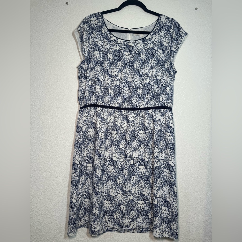 LOFT Navy and White Floral Mini Dress